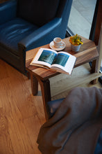 Load image into Gallery viewer, Barnes & Noble