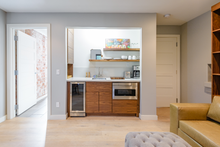 Load image into Gallery viewer, Air BnB