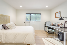 Load image into Gallery viewer, Air BnB