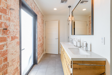 Load image into Gallery viewer, Air BnB