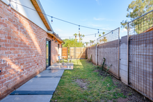 Load image into Gallery viewer, Air BnB