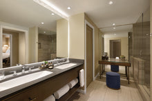 Load image into Gallery viewer, Fairmont Scottsdale Princess