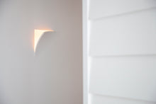 Load image into Gallery viewer, Inns of Aurora