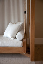 Load image into Gallery viewer, Inns of Aurora