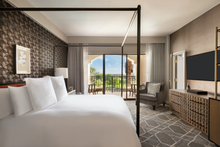 Load image into Gallery viewer, Fairmont Scottsdale Princess