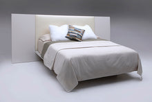 Load image into Gallery viewer, Belmont Bed