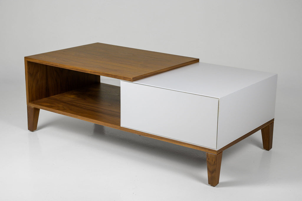 Jux Center Table